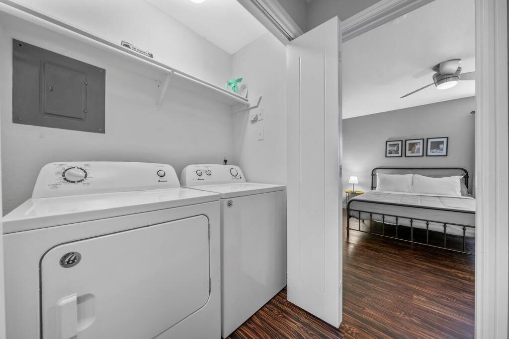 Luxe Condo In City Center Waco Dış mekan fotoğraf
