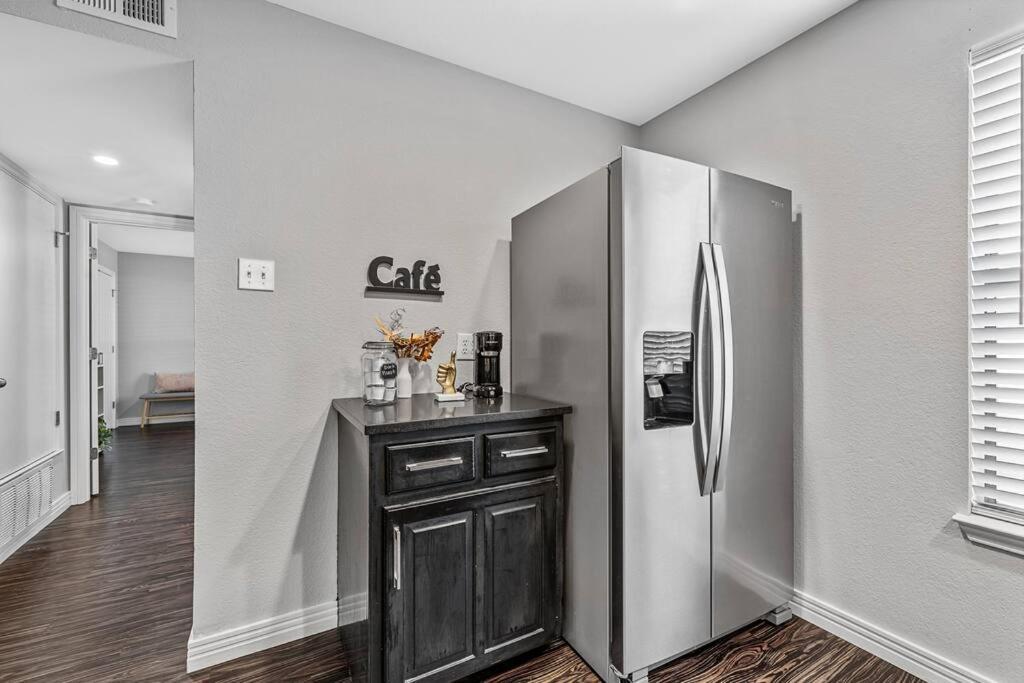 Luxe Condo In City Center Waco Dış mekan fotoğraf